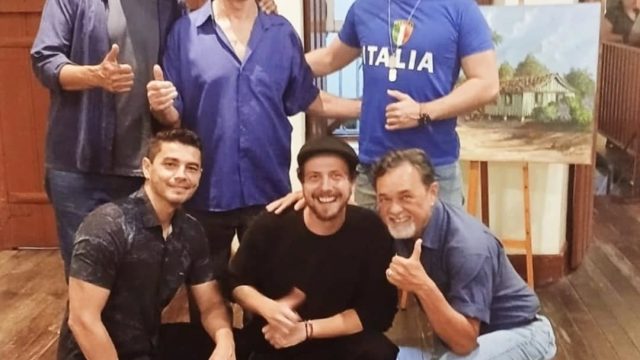 Grande Mar Redondo: Valor simbólico de R$ 200 mais pix solidário ao artista Marcial Neves é oportunidade de levar pra casa obras de arte parnanguaras