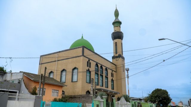 Escola de Formação de Turismo promove visita mediada à Mesquita de Paranaguá